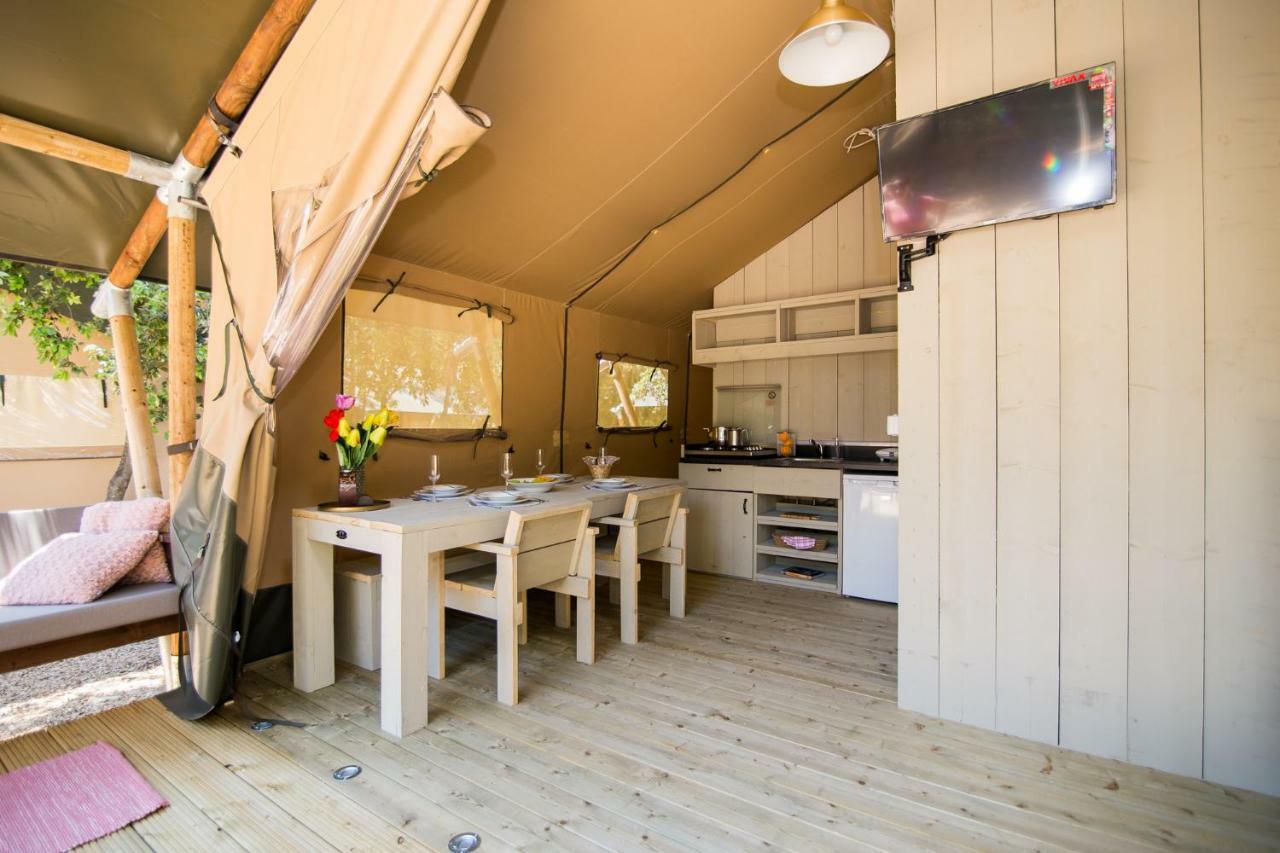 Glamping Beach Soline Біоград-на-Мору Екстер'єр фото
